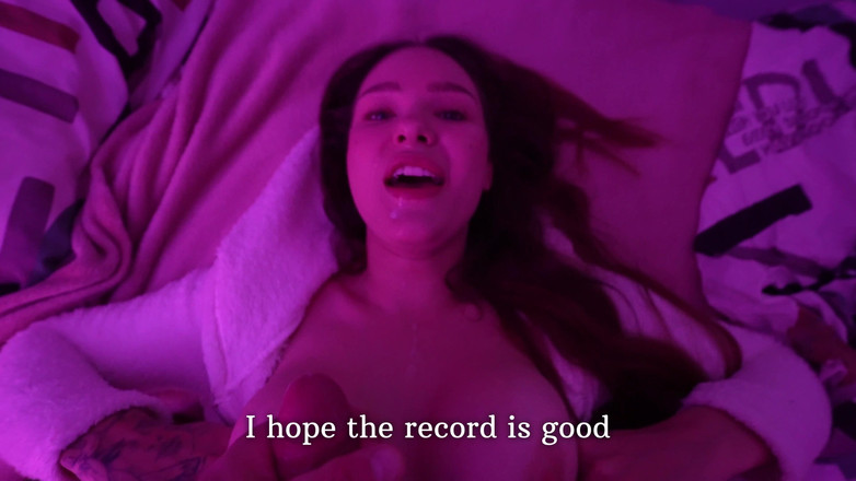 Alexa Poshspicy: POV mijn stiefzus helpen een porno te maken. Eerste keer...