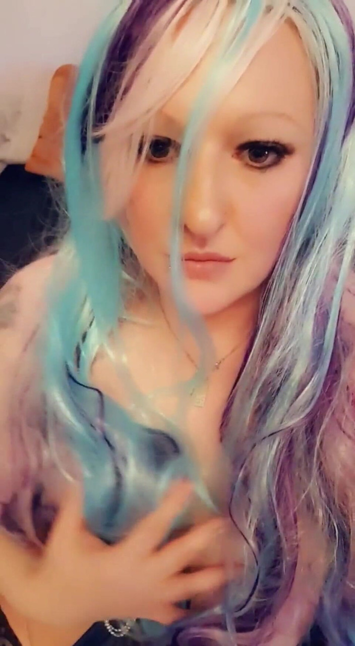 Livie Blainn: जब आपको सिर्फ तैयार होने और इसे चोदने के लिए कहने की जरूरत हो