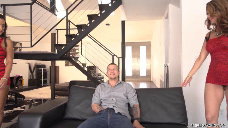 The Lisa Ann: Lisa Ann a Raquel Božská sexy tvrdá trojka