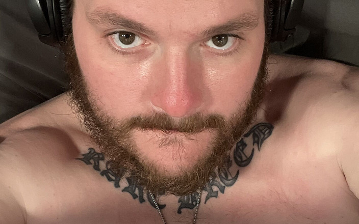 Anythin goes: 谁想加入我？