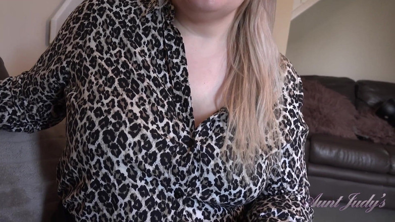 Aunt Judy's: Auntjudys - Vaše prsatá bbw sexuální terapeutka Becky saje tvého ptáka