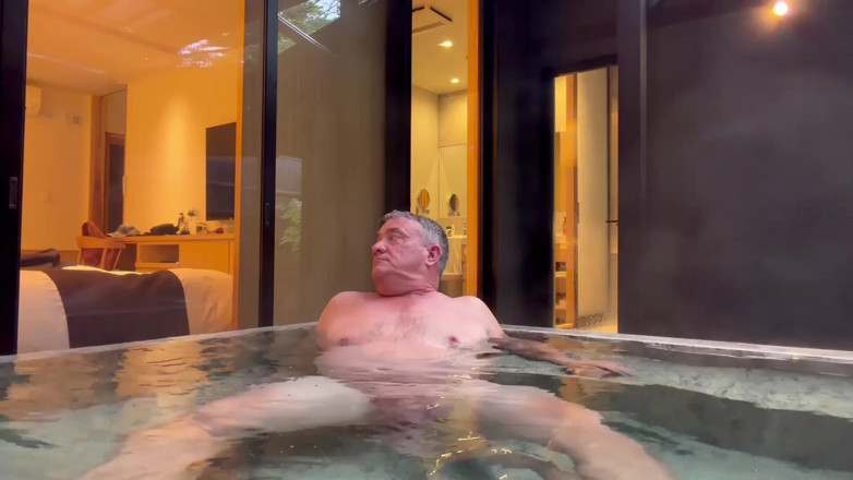 GottaLuvBB: Some Fun in a Hot Tub in Fuji Japan
