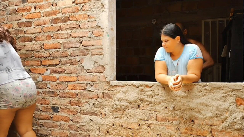 Adribella69: Padrastro Pervertido Le Folla El Culo a Su Hijastra Mientras...