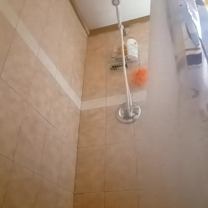 Localguy89: Localguy89 shower