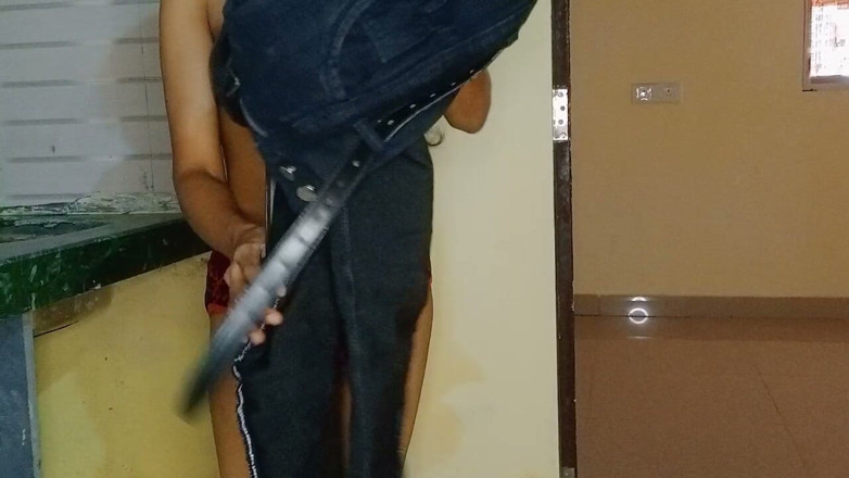 NikiRathod: Sie Wurde Zum Blowjob Überredet, Aber Sie War Nicht in Stimmung