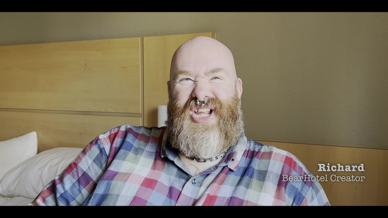 uktattooedchub74: 베어호텔에 오신 것을 환영합니다 - 단편 다큐멘터리