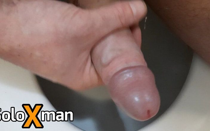 Solo X man: Big Dick Jerking Young Hot Boy in Toilet