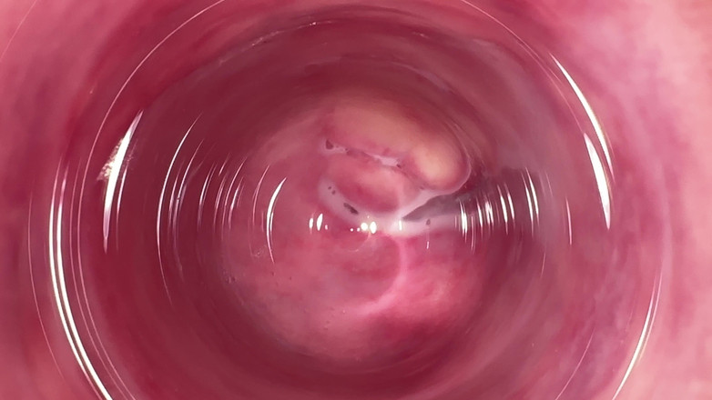 Kinky Mia: Моя зведена сестра показує, що глибоко в її кремовій пизді тінки