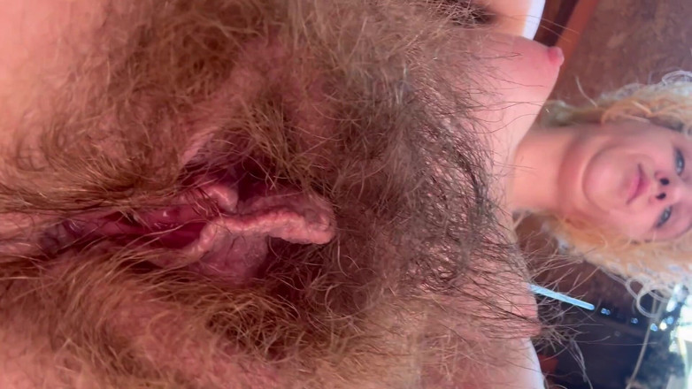 Cuteblonde666: Dirty Hairy Pussy on Your Face