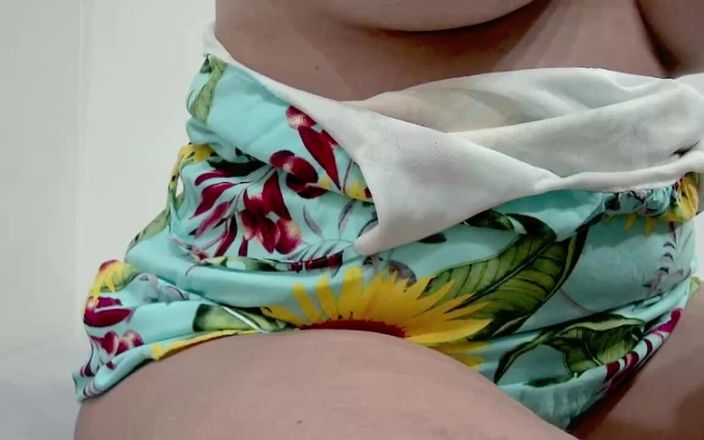 Minhaesposaparaoutro: Mia moglie gode del piacere dell'esibizionismo e della masturbazione con...
