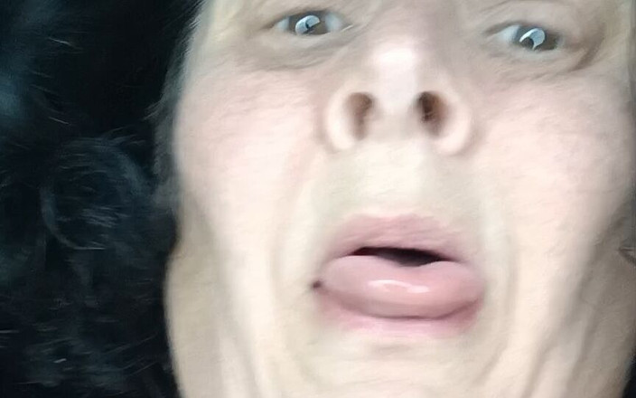 HerculesnVENUS: Nouzové nadržené děvky to potřebuje do zadku projde plyn?