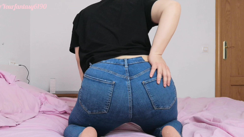 Your fantasy studio: Farting in Jeans in Different Positions