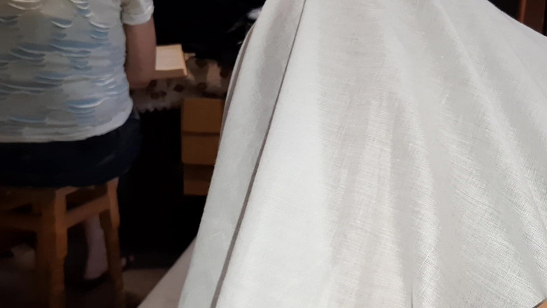 Lesbian-illusion: Kız arkadaşım sınavına çalışırken, komşumuz battaniyenin altında amcığımla oynuyor