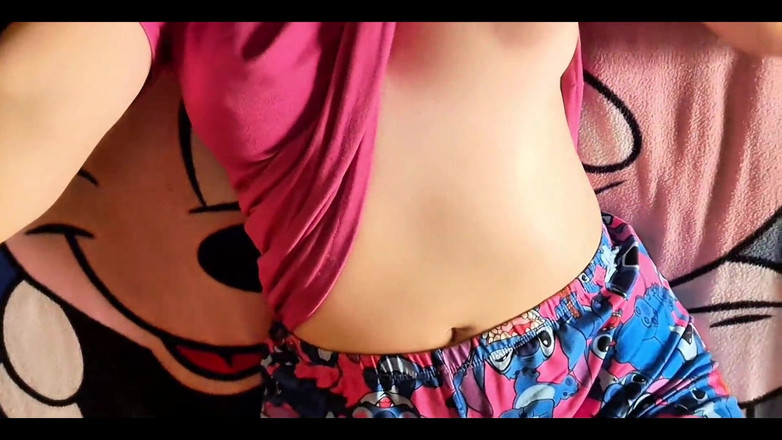 Studiotony: Mis verdaderos amigos follan a mi esposa en el culo