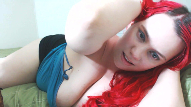 Scarlet Vixen: Gioco di tette a letto
