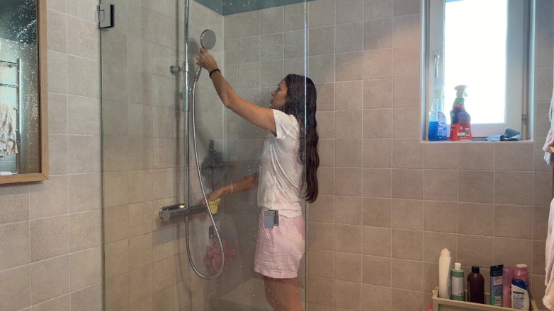 LoveAndRopes: MILF Decides to Clean the Shower and an Accident Is...