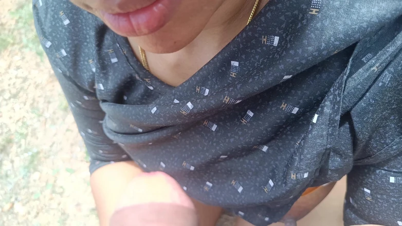 Pushpa studio: Married Women Given Her Boyfriend and Enjoying Outdoor Suck