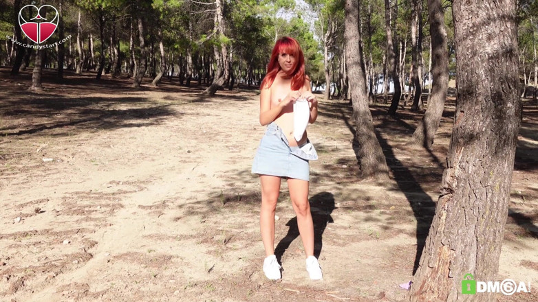 Candystart Videos: 裸体行走，蒙住眼睛自慰