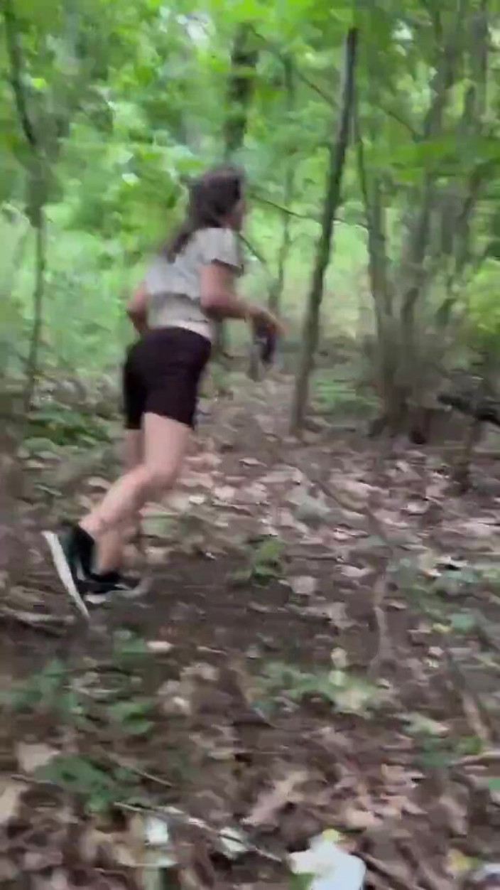 J13D75: Into the Woods with a Skank a Creampie for a...