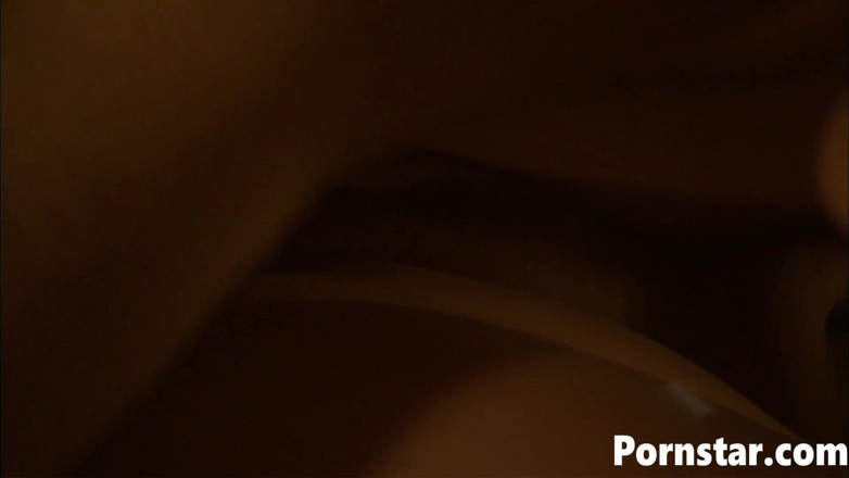 Pornstars: Ava vincent si cewek seksi lagi asik ngentot di luar...