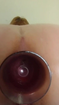 Играю с моей задницей, экстремальный анал