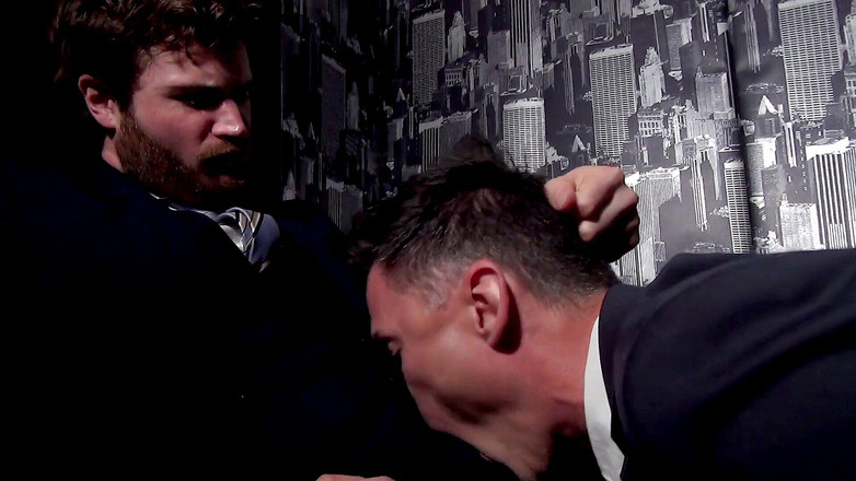 Ridley Dovarez | Gaysight: Mafioso - partie 2 - le gangster casse le cul d'un infidèle au...