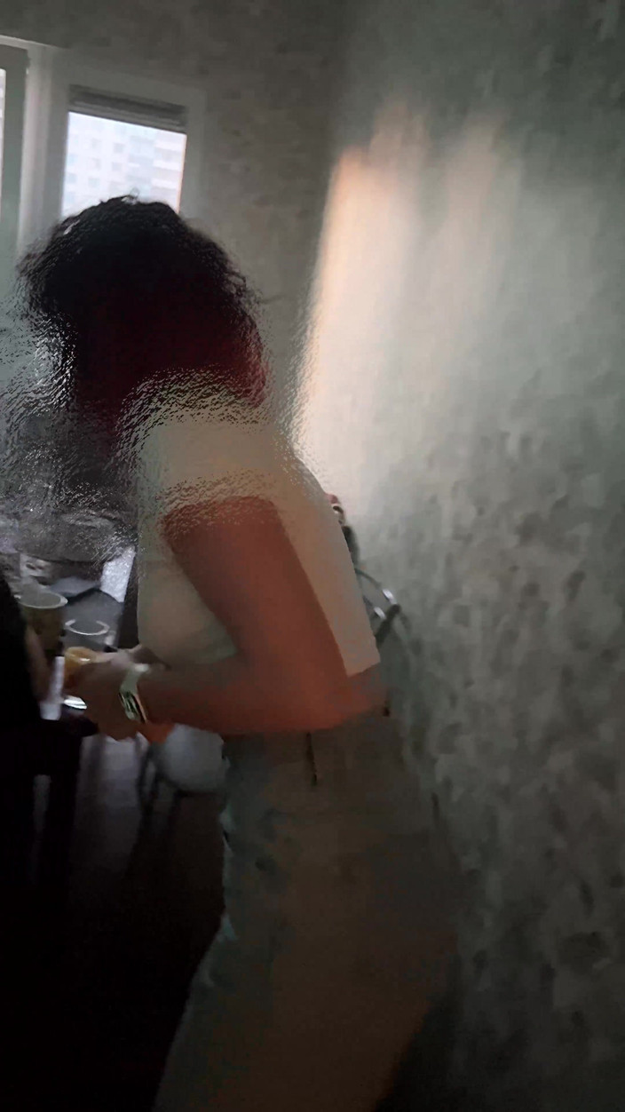 Darcy Dark: 在朋友派对上做爱