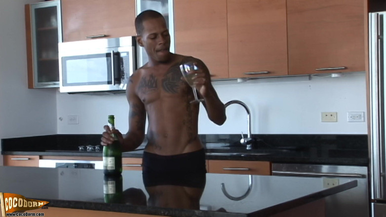 CocoDorm: Romeo st. james 2