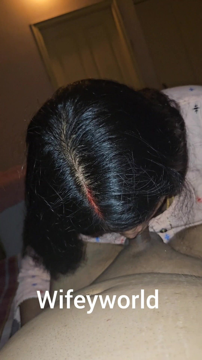 Wifeyworld2025: 물 삼키기