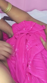 Indische lehrerin siya hat viralen sex mit hindi-audio