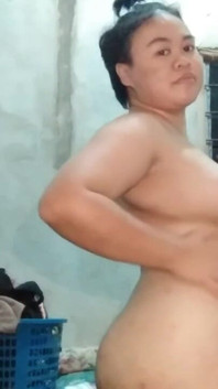 Asian Teen with Big Boobies and Big Ass