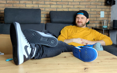 GayKinkCouple: Unboxing My New Sneakers