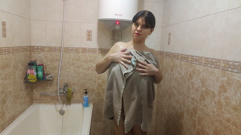 DirtyLubov: A Brunette Gets Pissed on