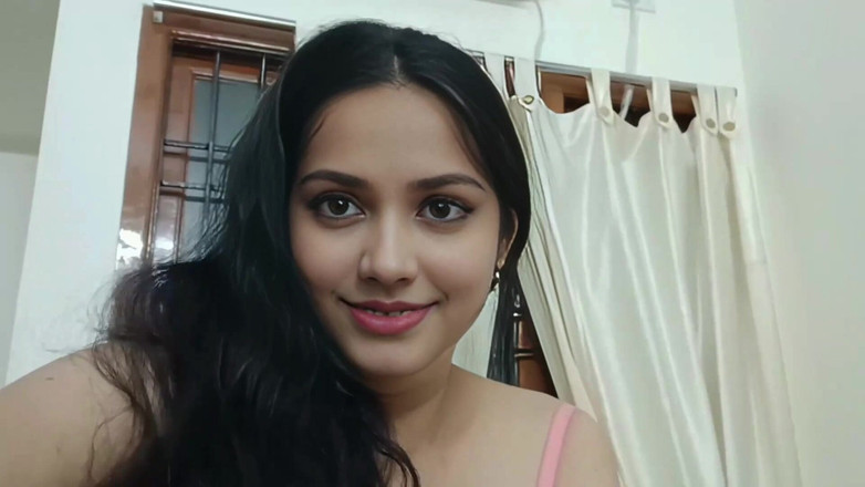 Desisexqueen: Sorellastra indiana che si gode il suo sesso per la...