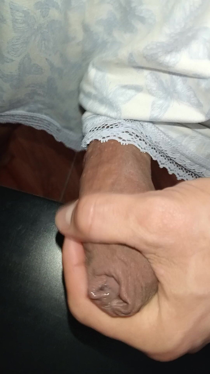 Rey rey: Grosse bite et Venoza, masturbation intense en pyjama, POV soumis