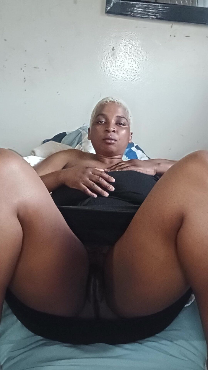 Upstreamwhisper: Madrastra gordita