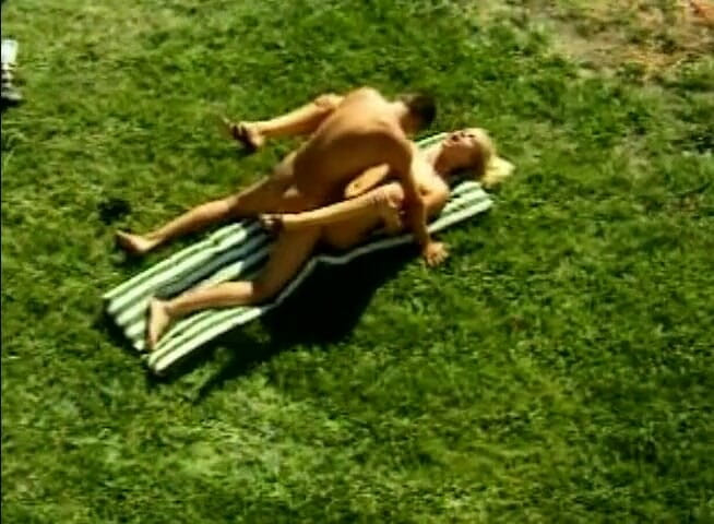 Teens Get it Hard: Horny blonde teen getting pussy banged before facial