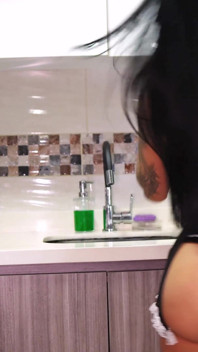 My Employee's Huge Ass Seduces Me and I End up Sucking Her Tight Asshole in Exchange for a Raise