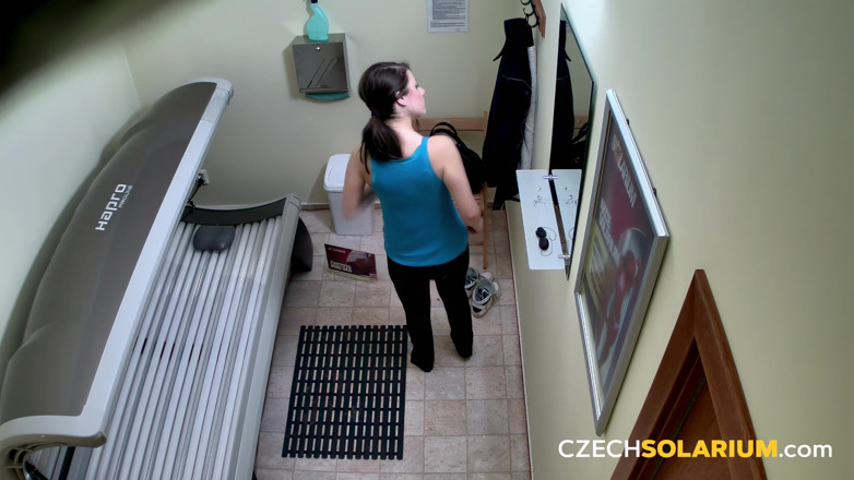 Czech Solarium: Czech Solarium 7: Brunette Gives Another Playful Pussy Flash