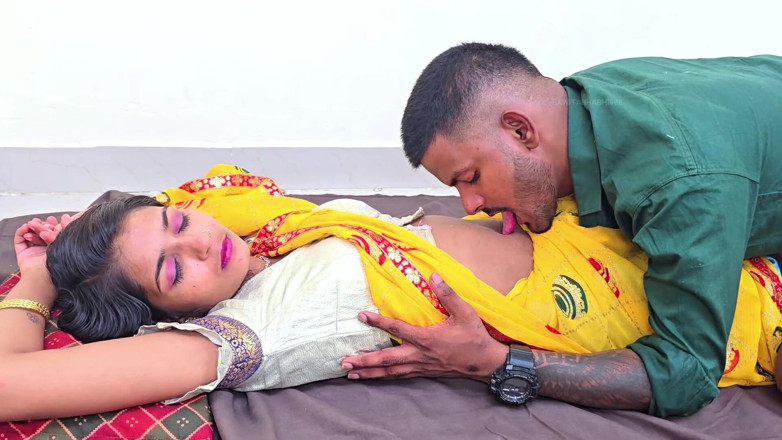 SAWITA BHABHI: Housemaid Shared Bed with House Owner When Wife Not There...