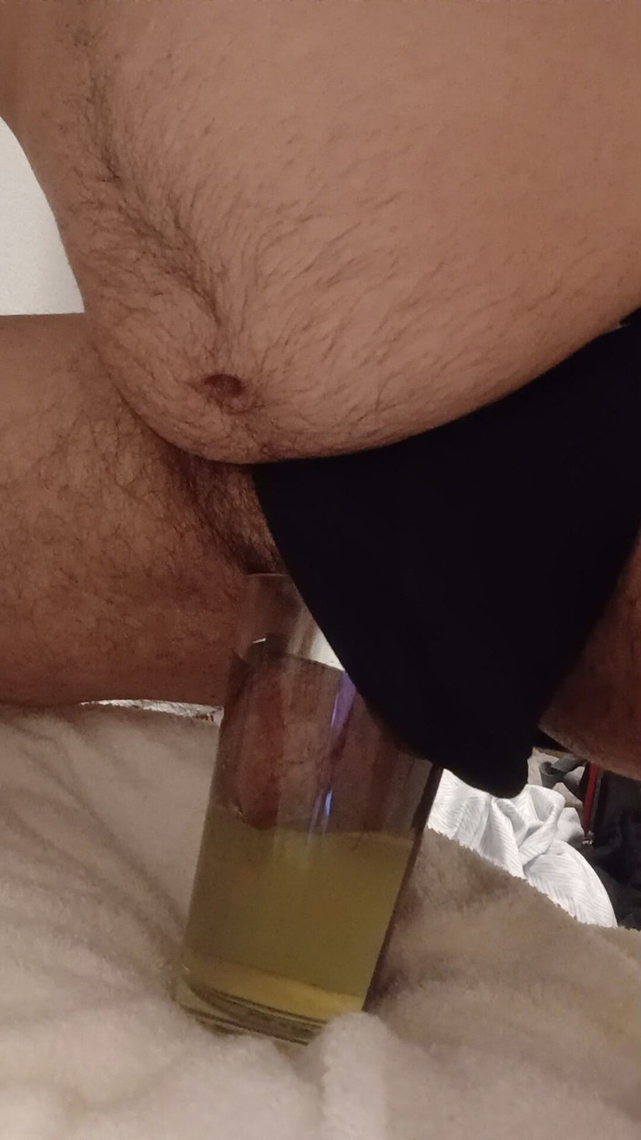 Brandon Lee: Bite et couilles dans mon verre