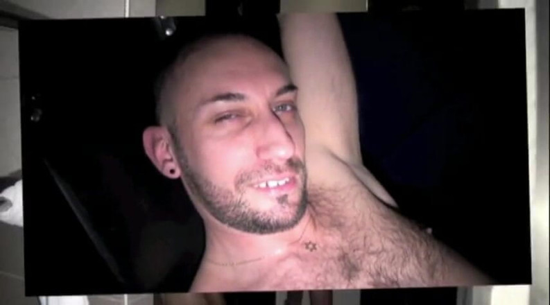 Sneaker gay: Slut fucked in a sling by bear top monster cock
