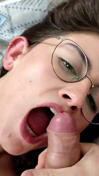 She in High Heels Masturbating