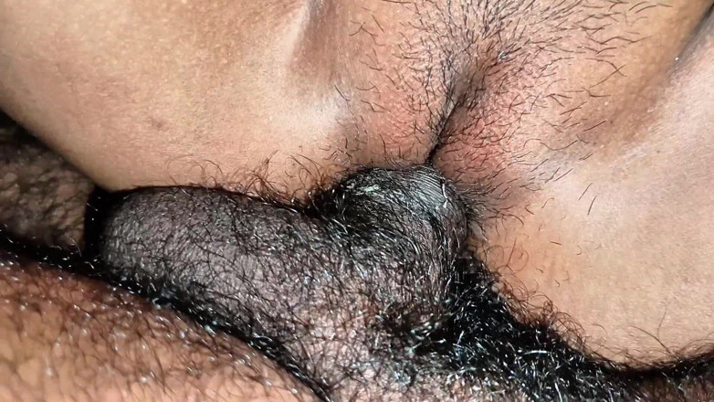 Bithi69gril: Kdo chce sledovat vzrušující video vaší oblíbené žhavé, nadržené, sexy Bithi...