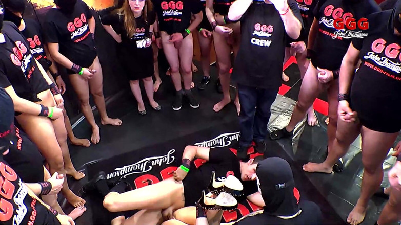 GGG John Thompson Studio: Ggg - Wilde Explosion Von Bukkake-orgie