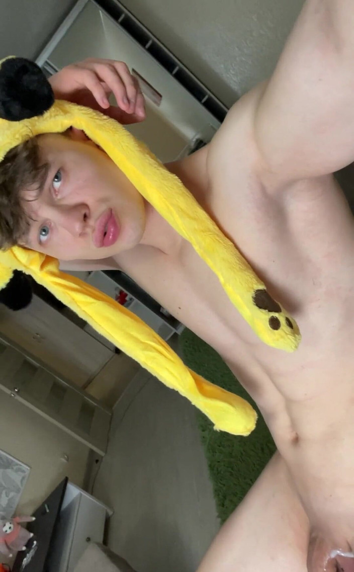 rushlightDante: Pikachu Is Back