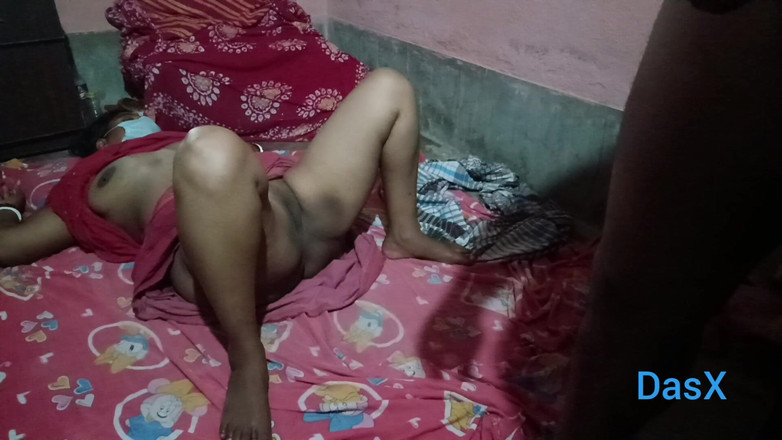 Pakhi0705: Přátelé Velká Prdelatá manželka Sama doma. Velká creampie kundička