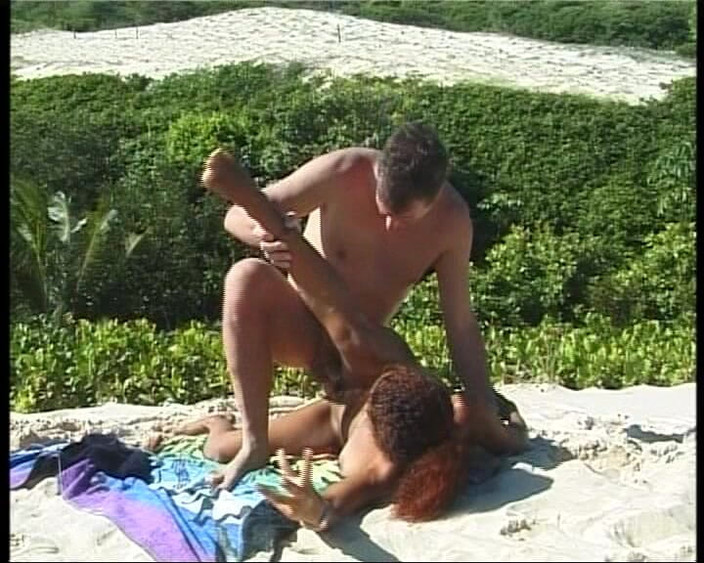 Deutsche Frauen: Ini Adalah Awek eboni comel dari Jerman yang dikongkek di...