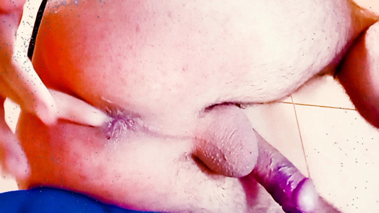 Willy Alexandru Petre: Fingering My Tight and Juicy Hole