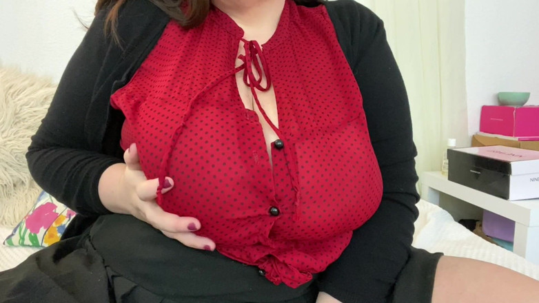 cutejayne: Busty BBW slowly unbuttons and reveals tits